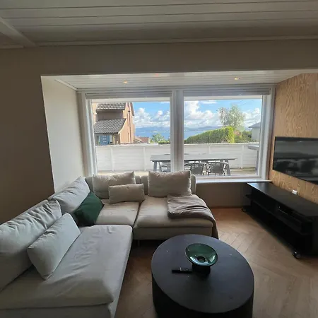 Entire House With View Over The Fjord Jørpeland