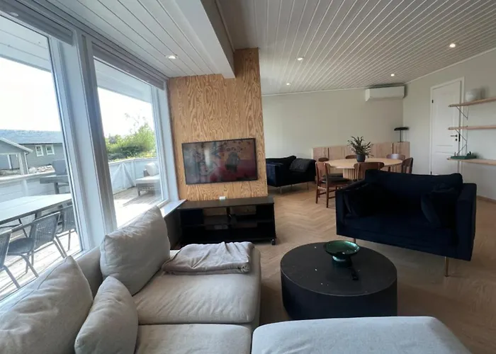 Entire House With View Over The Fjord