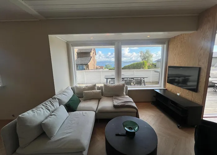 Entire House With View Over The Fjord Jørpeland